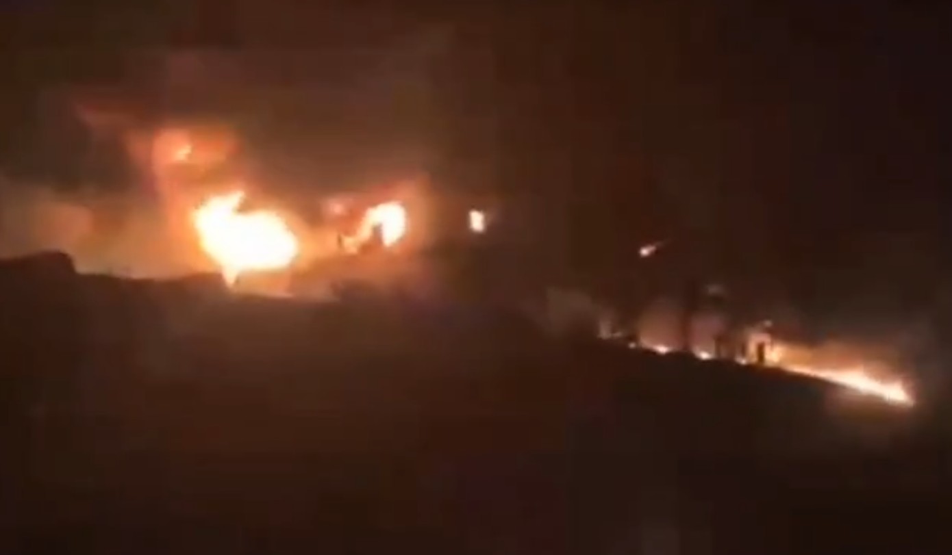 Supertanker naleteo na morsku minu u Ormuskom moreuzu, izbio požar