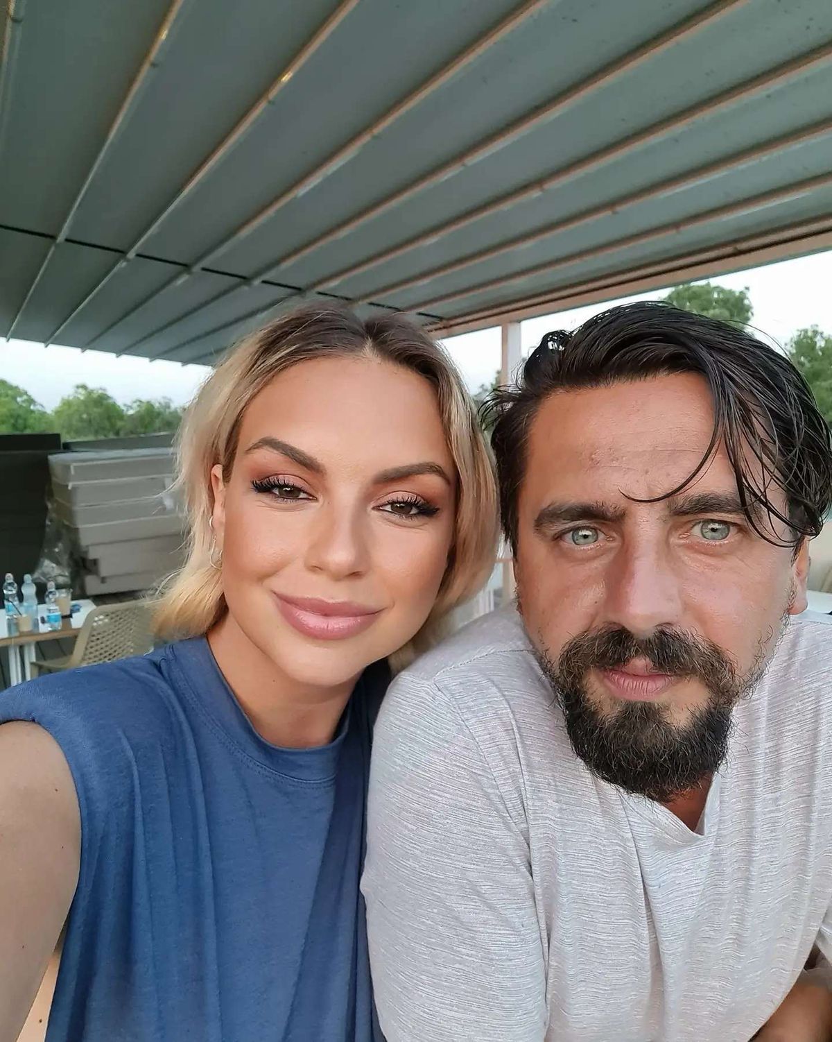 Cosmin Natanticu a primit un pumn în gură de la Eliza, soția sa, când a cerut-o în căsătorie: „În loc de răspuns”