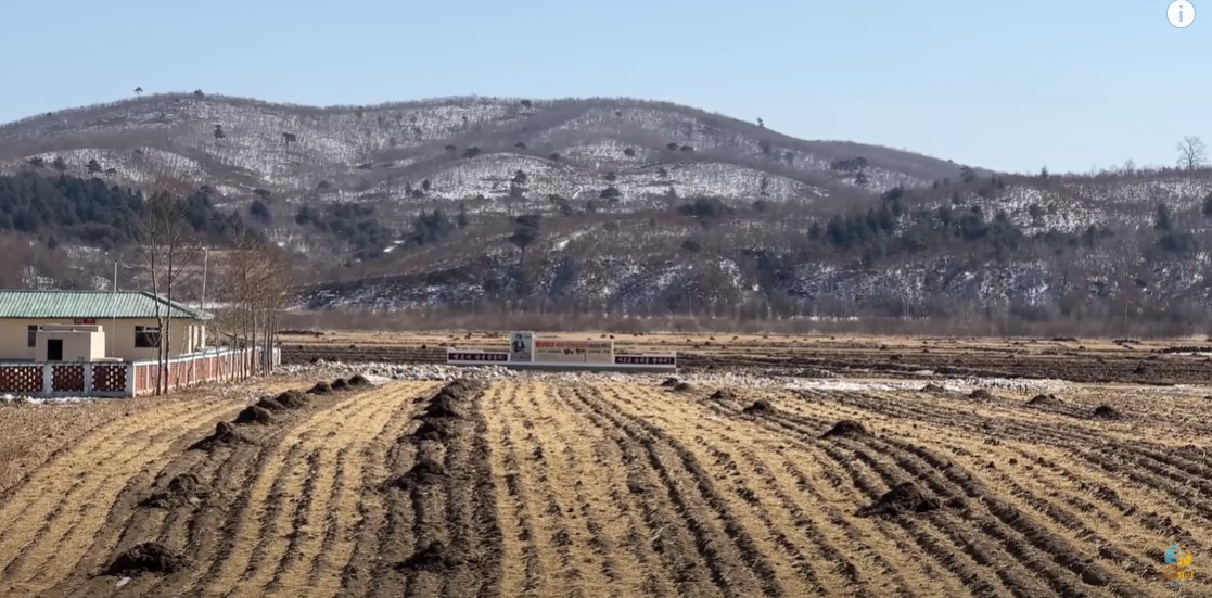 Ce au descoperit vloggerii „HaiHui în Doi” în Coreea de Nord. Experiența pe care au avut-o în țara condusă de Kim Jong Un: „Ne înregistrau cu telefoanele pe ascuns”