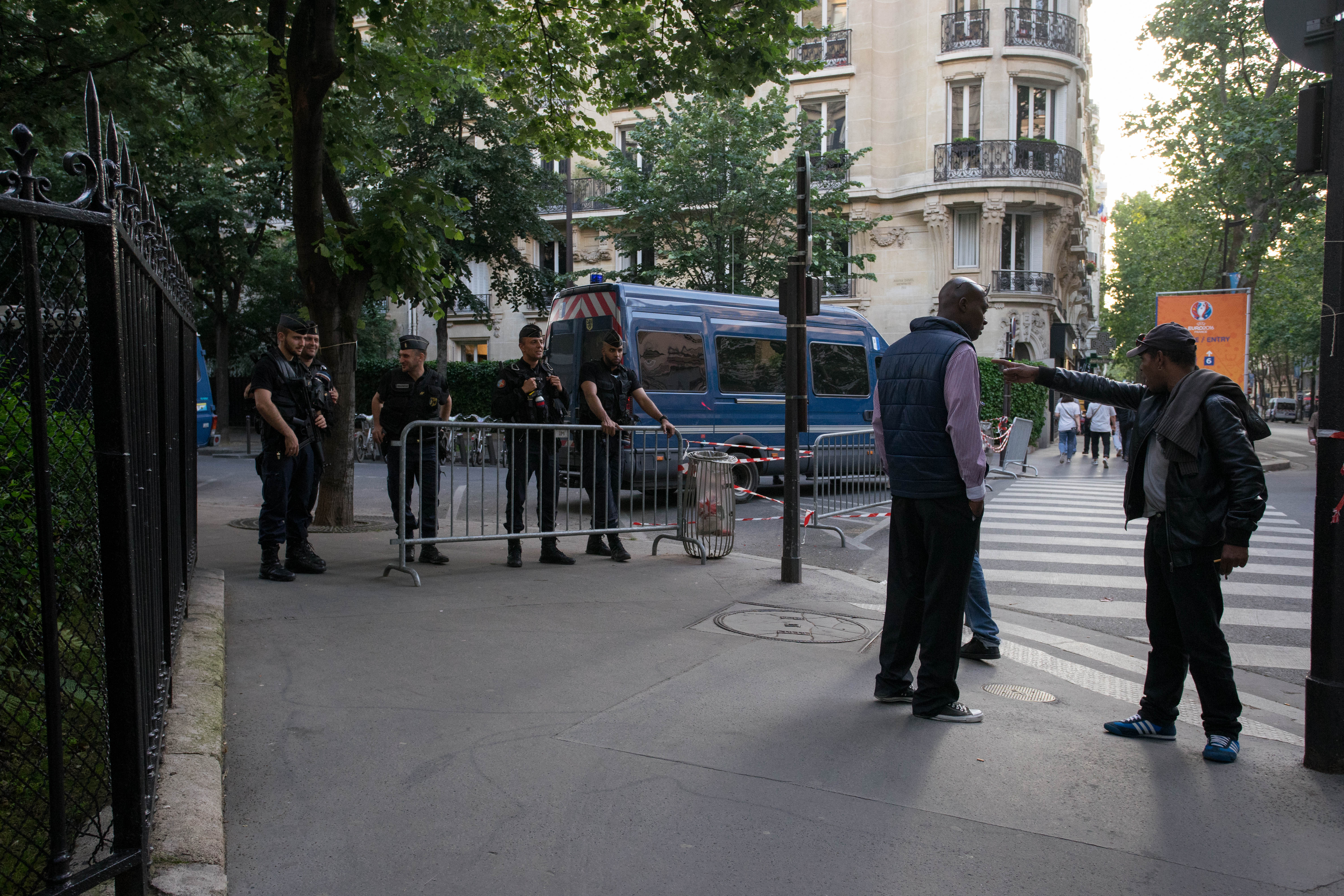 Euro 2016. ”Libertatea” a fost la fan-zonul uriaș din Paris, deschis cu un concert David Guetta, în prezența a zeci de mii de oameni. Securitate strictă / GALERIE FOTO și VIDEO