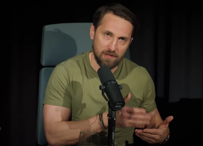 Dani Oțil, primele declarații după ce a ajuns pe masa de operație: „Mi-am făcut o intervenție la nas”
