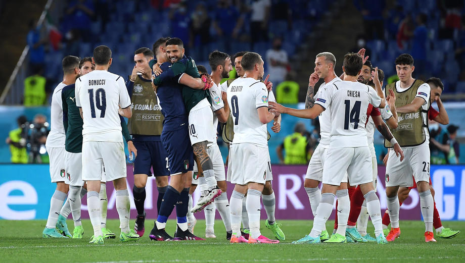 Fiesta la Roma după ce Italia s-a impus cu 3-0 în fața Turciei, în primul meci de la Euro 2020