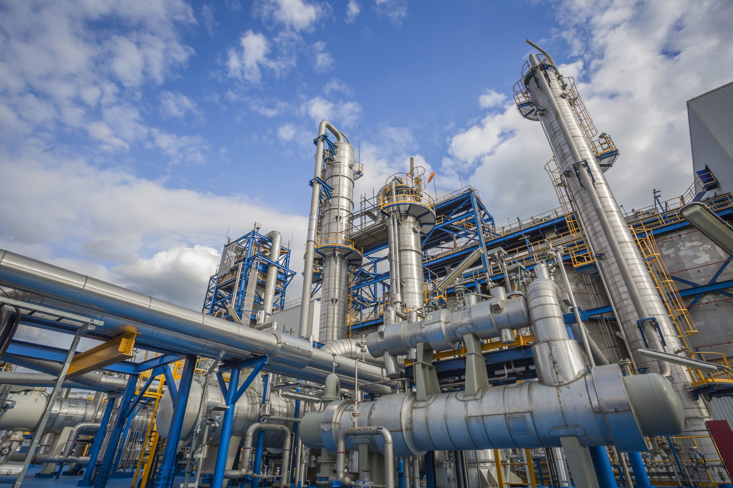 Algeria continues to strengthen its position as a leading oil exporter, with robust demand for its crude oil in global markets.