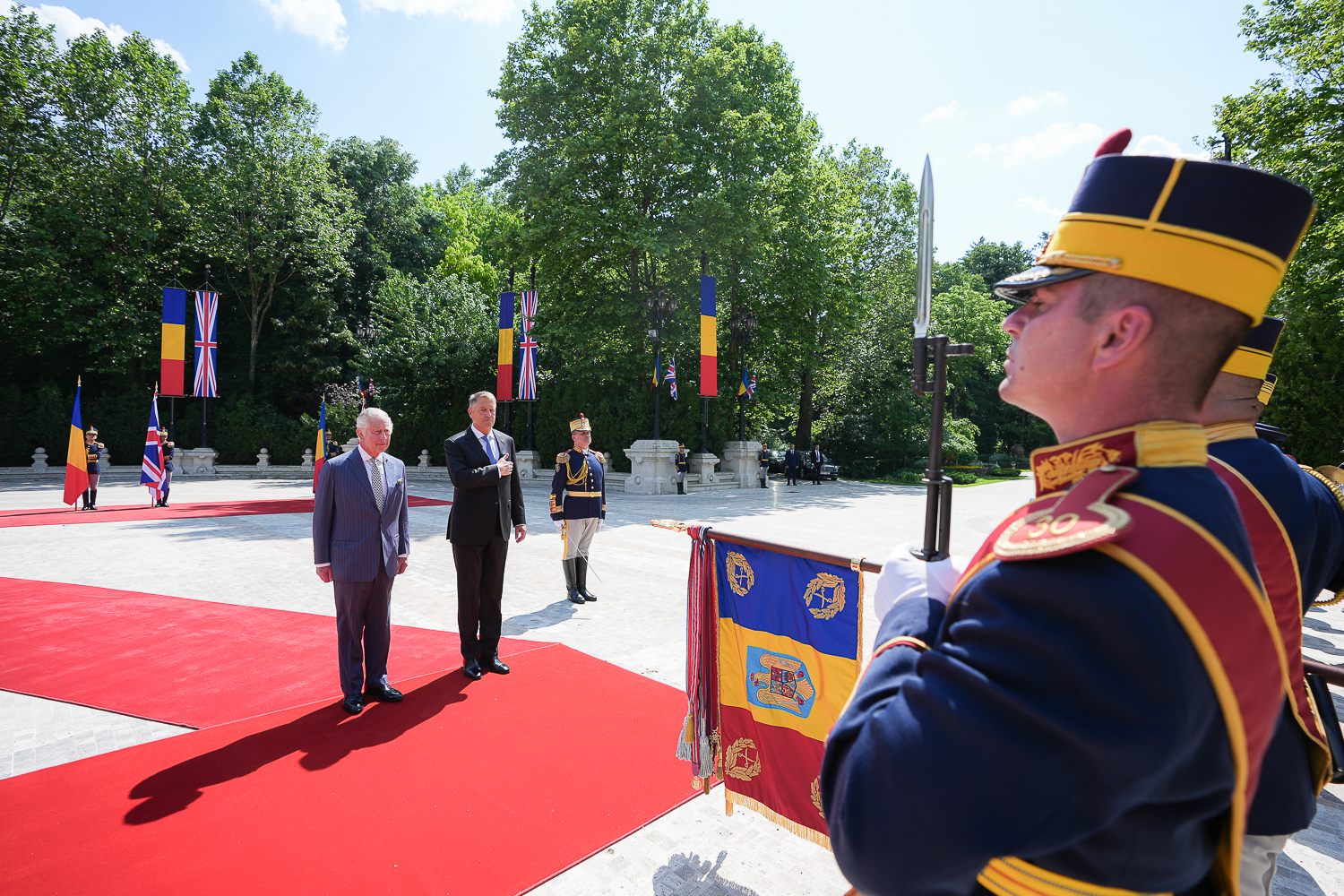 Regele Charles al III-lea a recitat din Eminescu la Palatul Cotroceni. „Întotdeauna m-am simțit acasă în România”