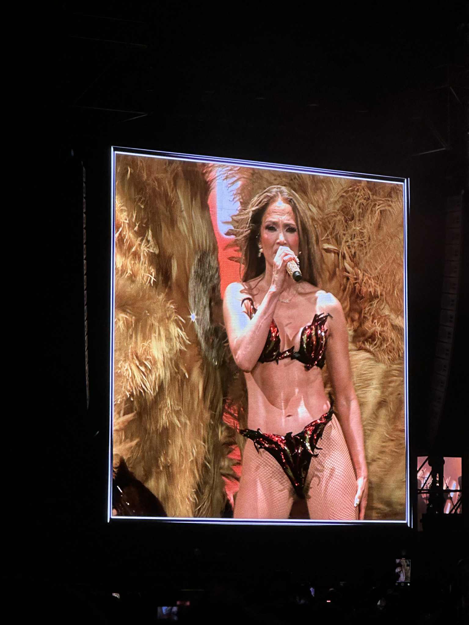 Transformarea lui Jennifer Lopez continuă: Ce vrea să facă în 2026. Apropiații artistei s-au speriat și sunt în alertă