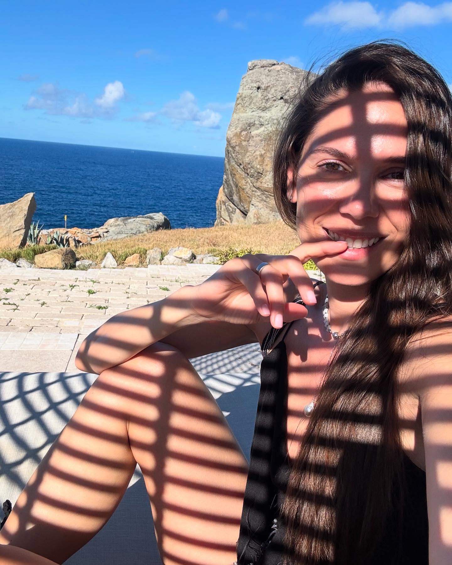 Cristina Ich s-a întâlnit cu Adela Popescu și Irina Fodor în vacanța în Caraibe. Cum s-au pozat: „Albă ca Zăpada și cei doi pitici”