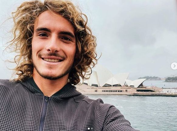 Tragedie greacă pentru Federer! Cine este Stefanos Tsitsipas, tenismenul care a produs marea surpriză la Australian Open (FOTO)