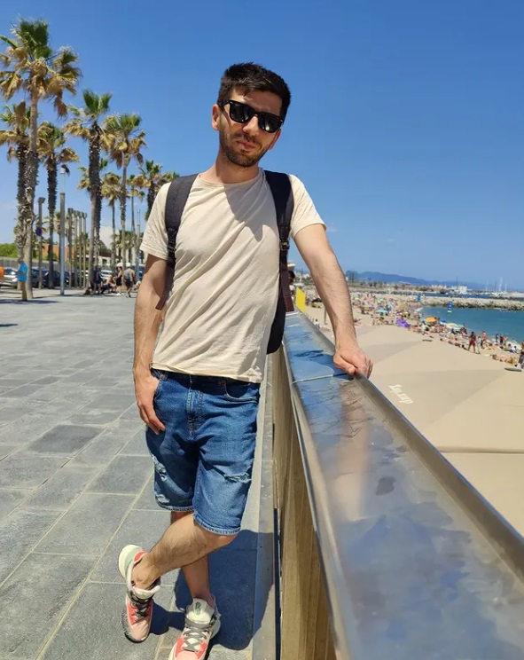 Mircea Bravo s-a căsătorit. Prietenii lui au glumit pe internet: „Prima nuntă la care o să fie furată bunica, nu mireasa”