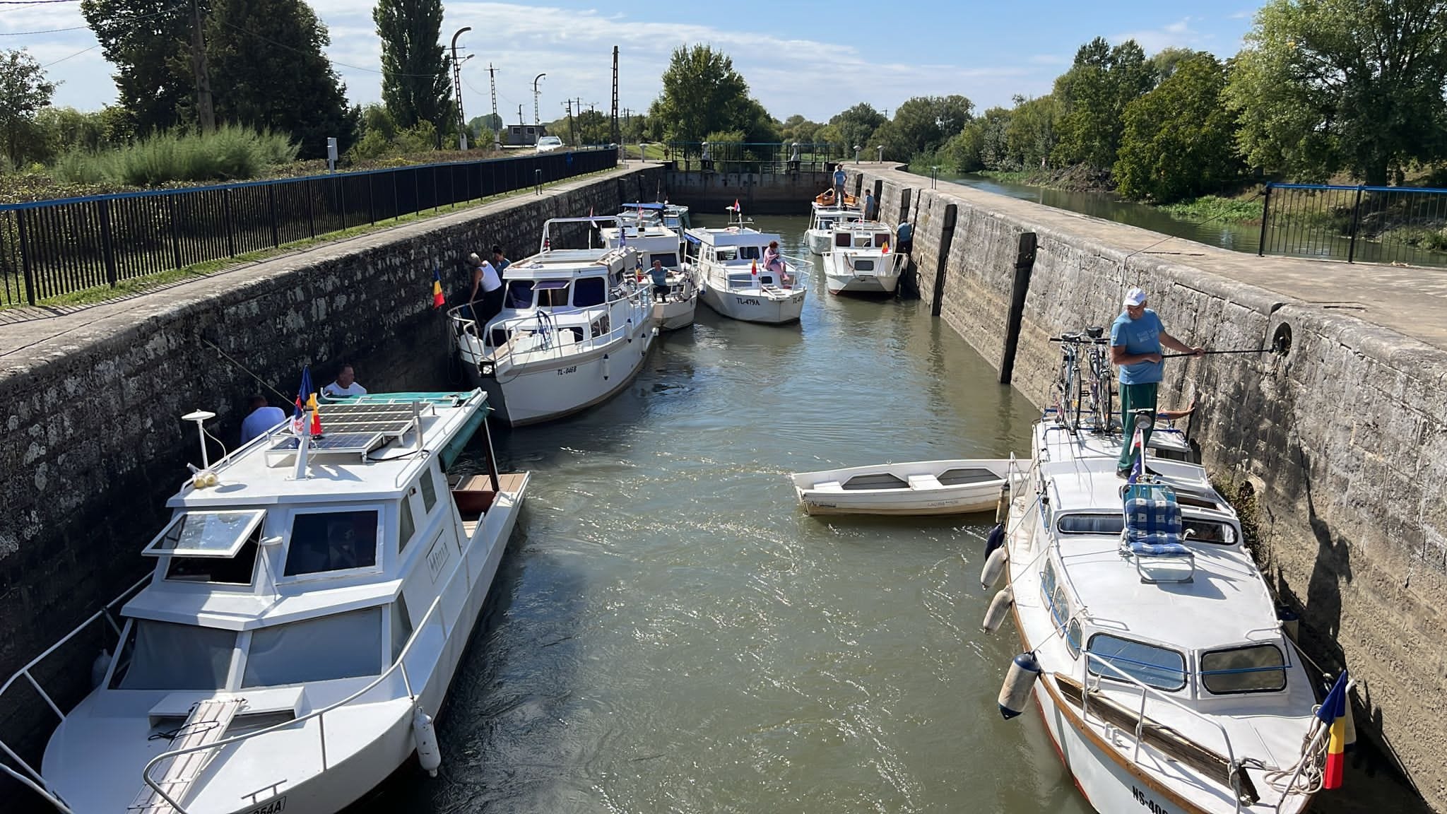 Bărci din Serbia au trecut vama pe Canalul Bega și au ajuns la Timișoara, ca să reînvie o tradiție veche de 155 de ani