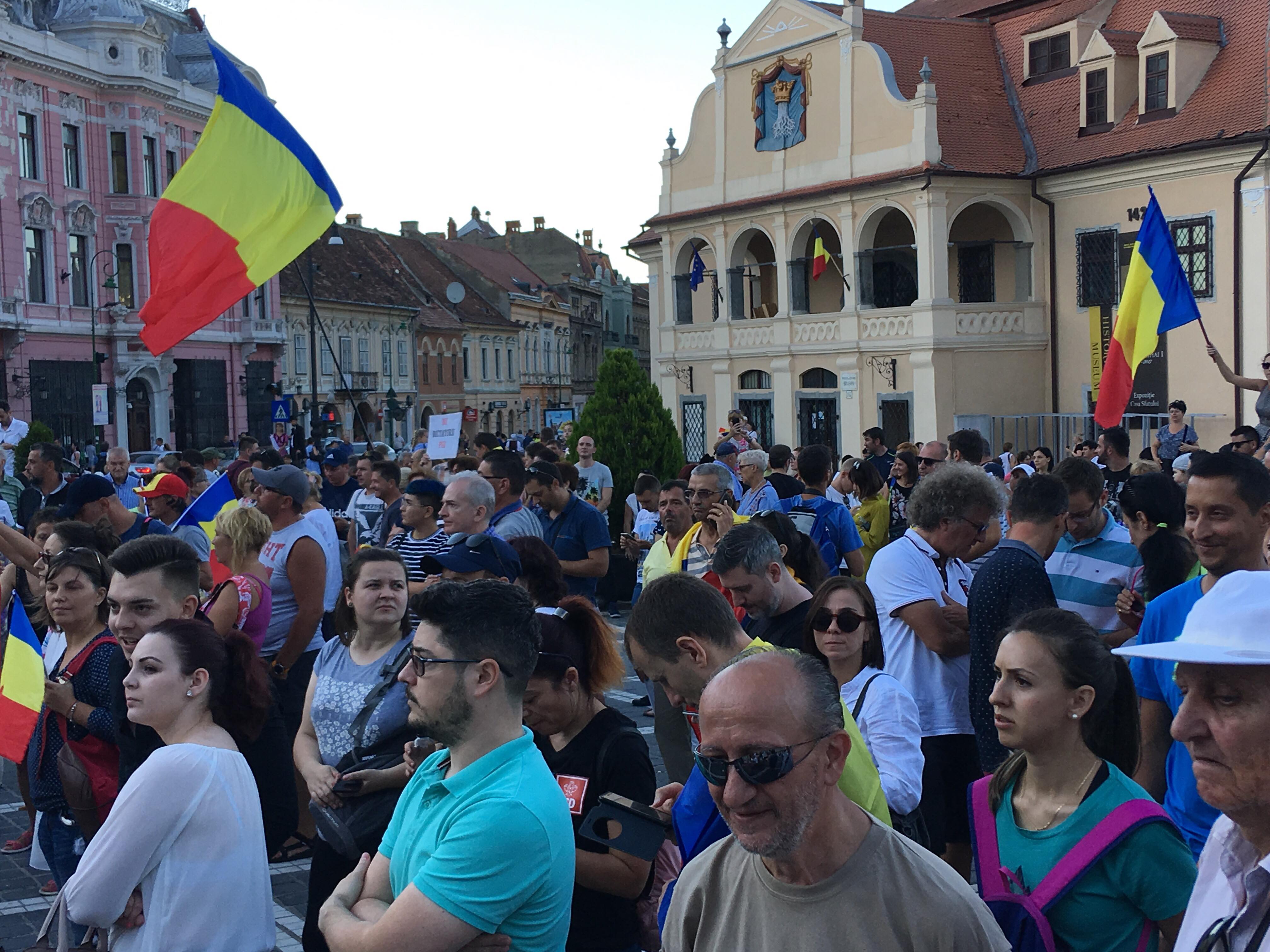 Manifestații de amploare pentru susținerea Mitingului Diasporei de la București în Sibiu, Braşov, Iaşi şi Bistriţa și Timișoara