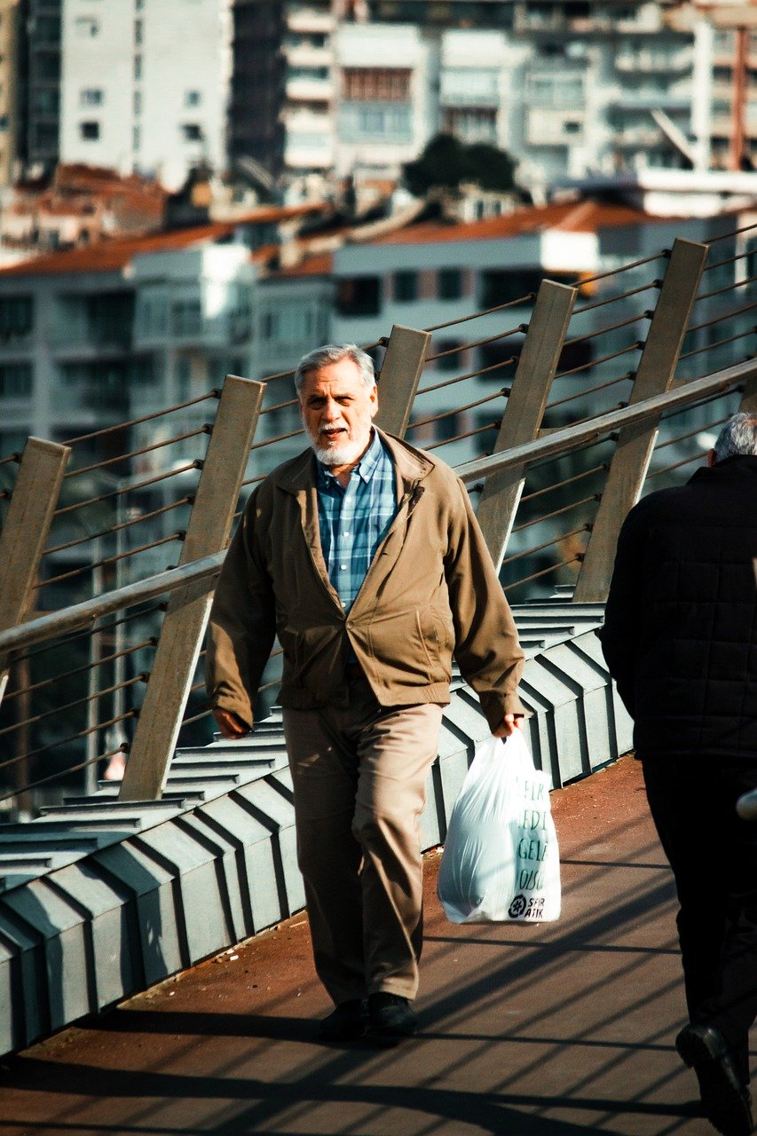 Jobb, ha felkészülünk a legrosszabbra - Egyre kevésbé valószínű, hogy 65 évesen nyugdíjba tudunk vonulni