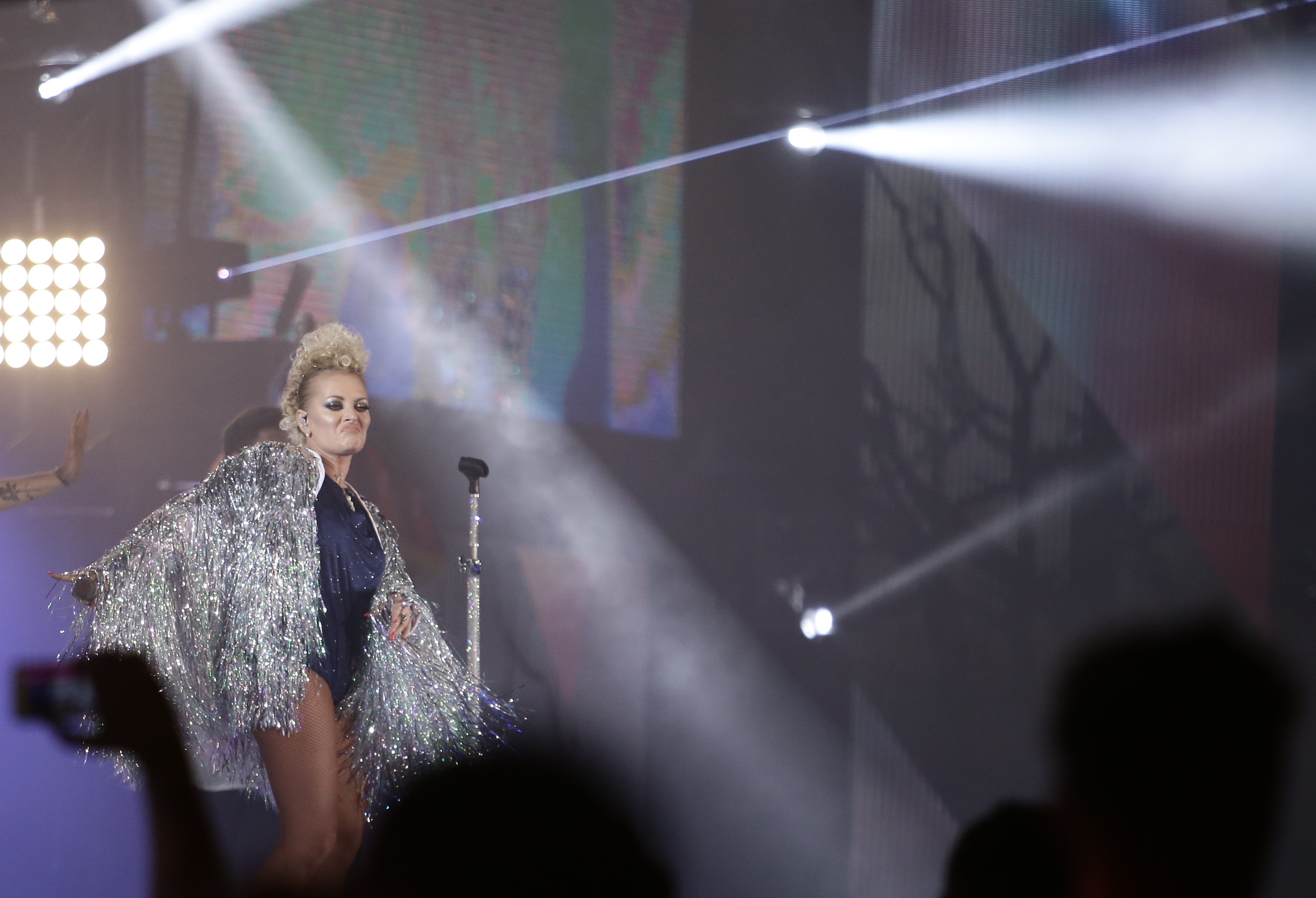 Delia, în concert la Cerbul de Aur 2018. Cum s-a prezentat la festivalul care are loc la Brașov | FOTO