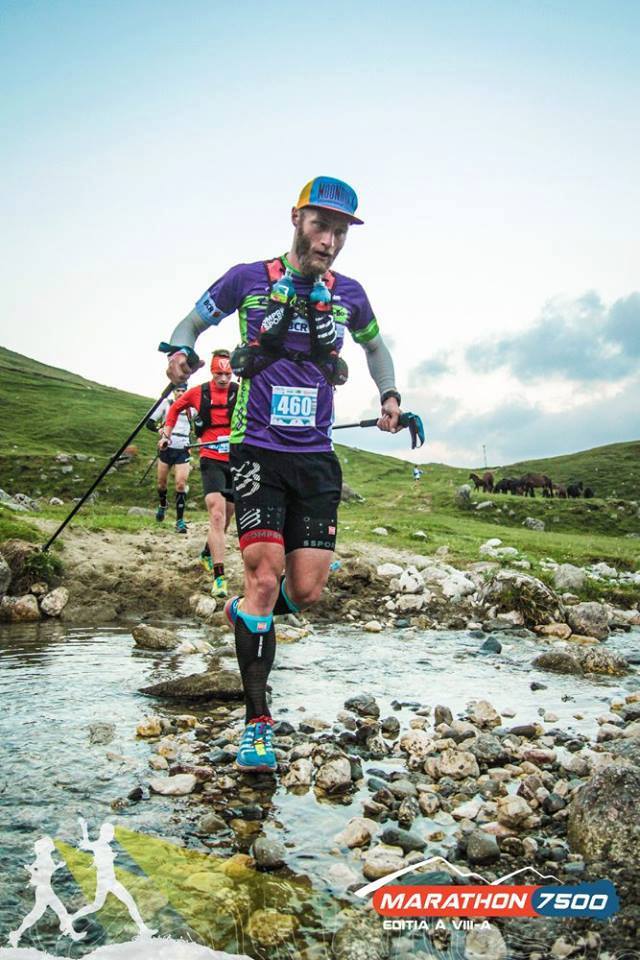 Aleargă pe munți în ritm nebun! Daniel Stroescu și Radu Milea nu ratează niciun podium la concursurile de alergare montană / GALERIE FOTO