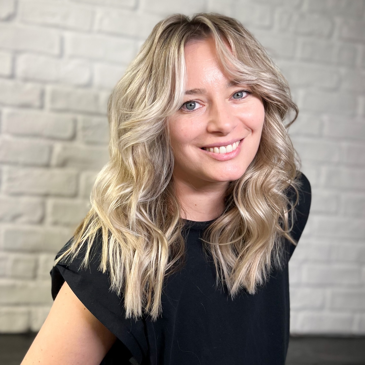 Cum se numește și la ce post de televiziune va fi difuzată noua emisiune prezentată de Laura Cosoi. Actrița, într-o ipostază rară