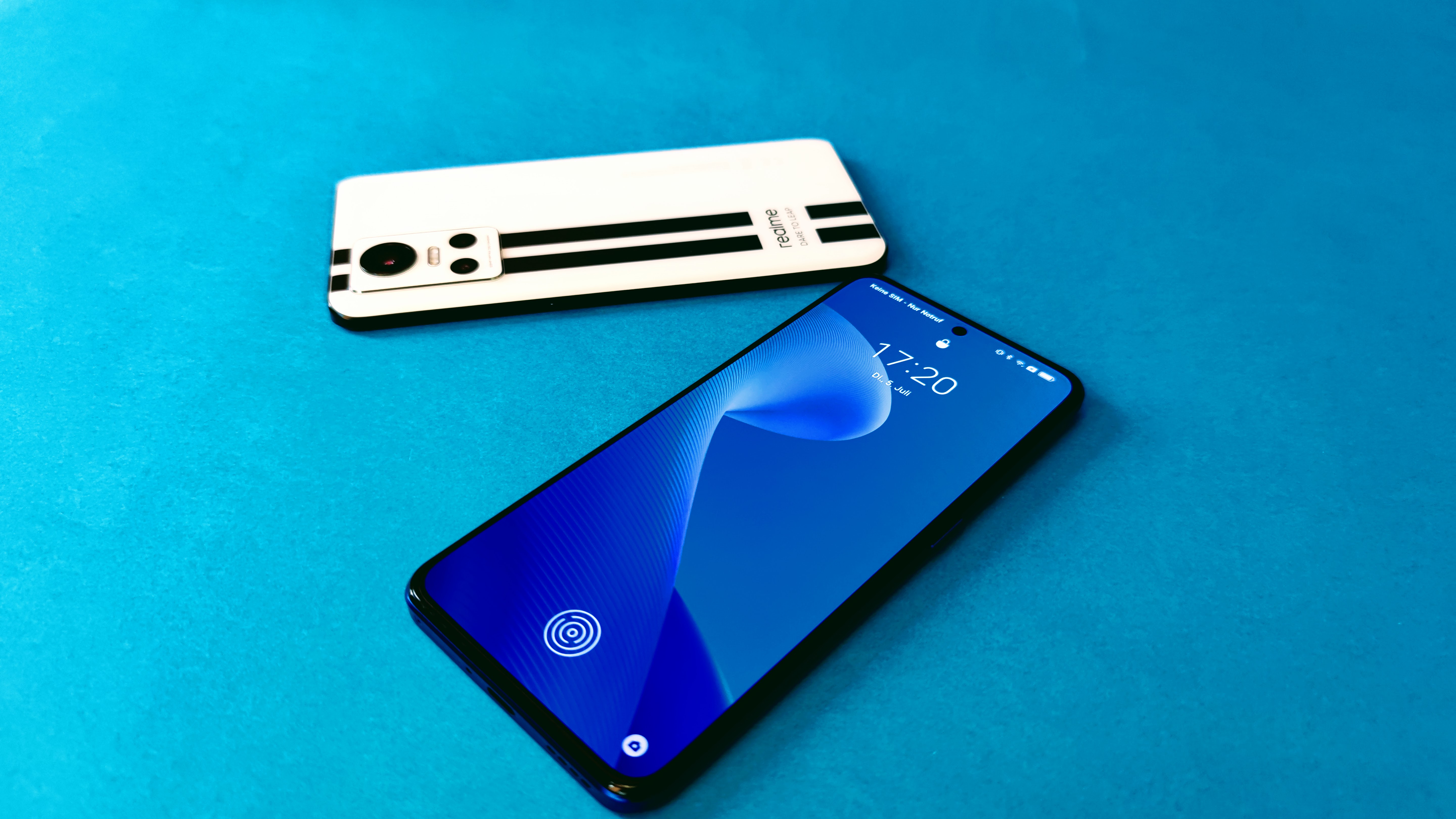 Realme GT Neo 3 im Test: Smartphone lädt 50 Prozent in 5 Minuten