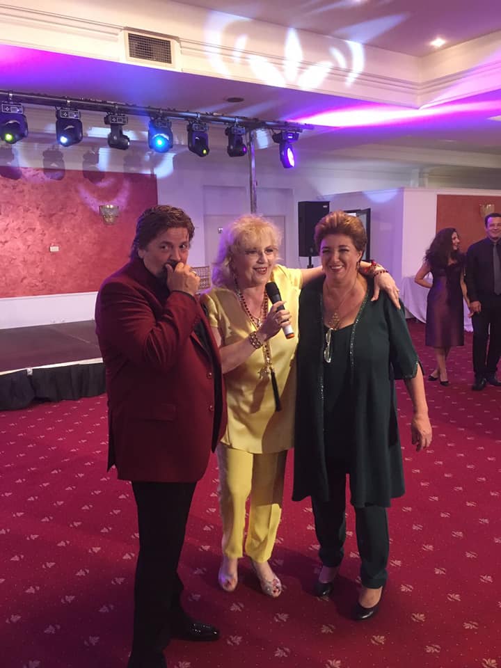 Adrian Daminescu și-a însurat fiul adoptat. La nuntă au cântat marii artiști ai generației de aur | FOTO