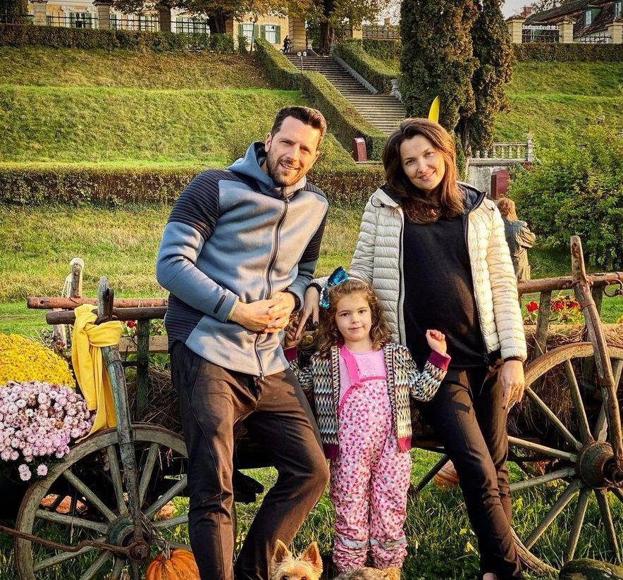 Câți bani ar fi câștigat Adrian Nartea la „Asia Express”. Ce are de gând să facă cu suma primită: „Investesc ca fetele să fie confortabile mai încolo”