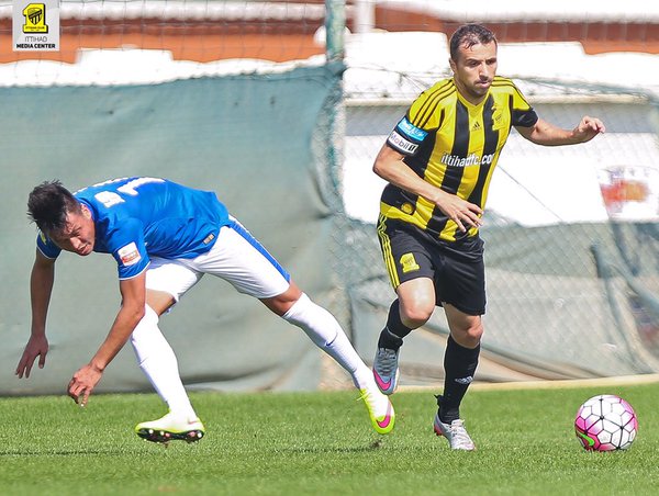 Victor Piţurcă se desparte de Lucian Sânmărtean. Al Ittihad negociază cu un câştigător al Ligii Campionilor
