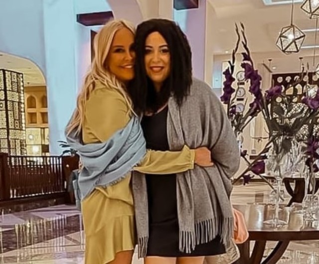 Vica Blochina continuă scandalul cu Oana Roman, care i-a fost prietenă: „Mă amenință cu judecata și tot nu vine nicio hârtie”