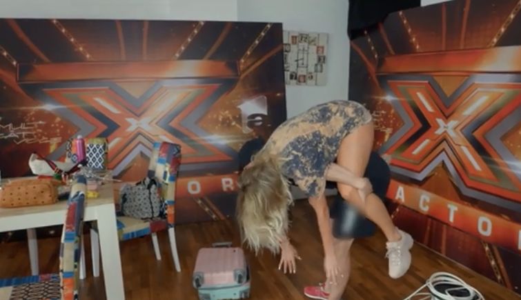 Delia s-a ales cu un cucui de toată frumusețea după ce Mihai Bendeac a scăpat-o din brațe. Incidentul pe care nu are cum să-l uite | FOTO & VIDEO