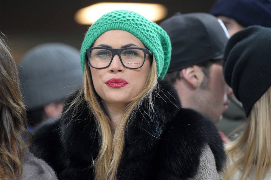 GALERIE FOTO / Melissa Satta, femeia fatală a Italiei: ^”Știu cum să înnebunesc un bărbat!”