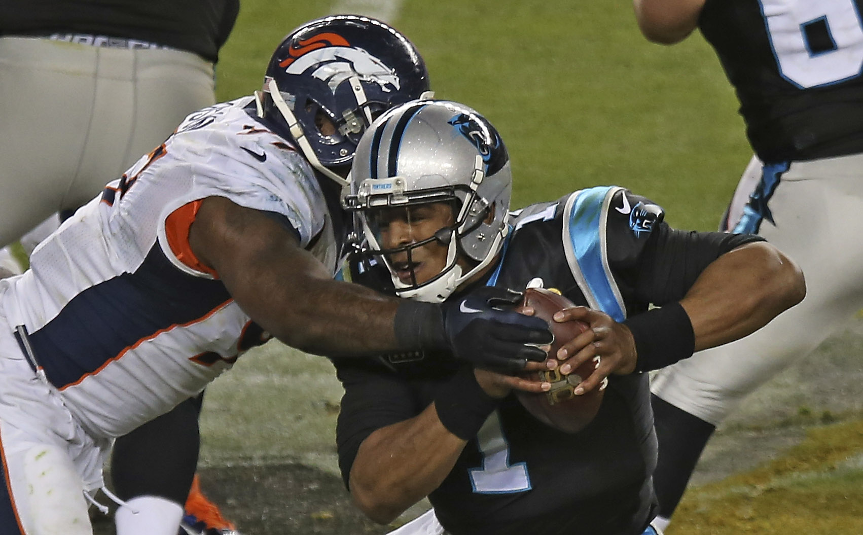 Denver Broncos a câștigat Super Bowl 50, ^după o finală de vis cu Carolina Panthers / GALERIE FOTO&VIDEO