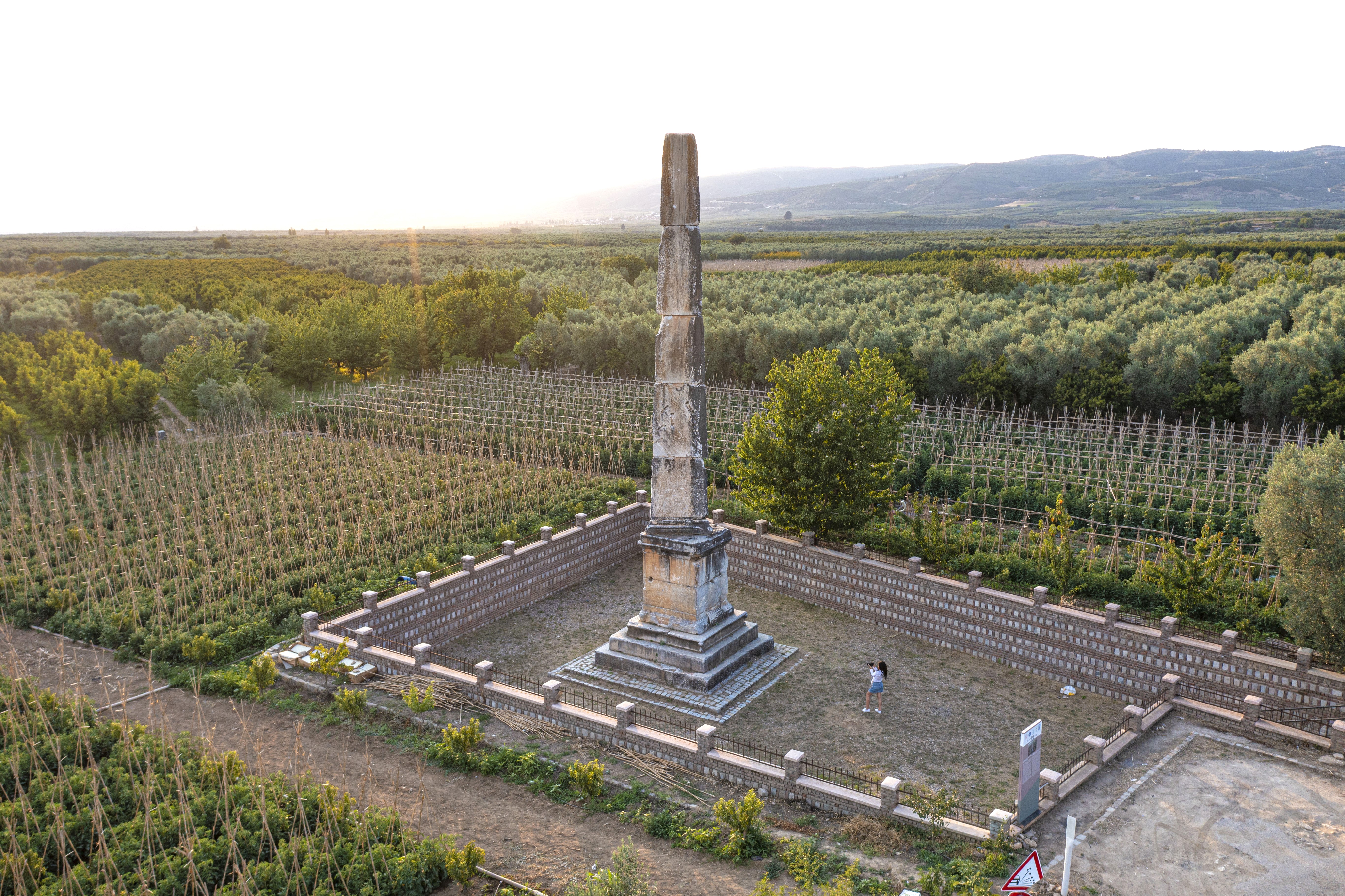 Descoperire importantă pentru lumea creștină. Ce au găsit istoricii în necropola Hisardere