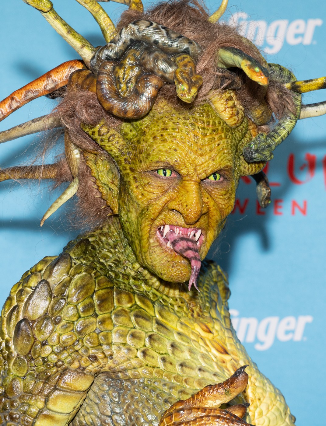 Vedeta cu cel mai înfricoșător costum de Halloween. S-a transformat în Medusa