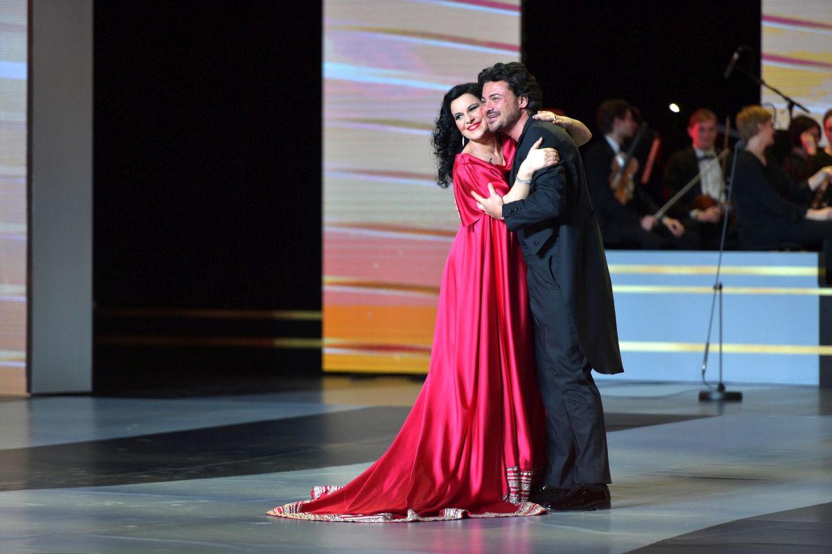 Angela Gheorghiu a făcut senzație la Teatrul Balșoi din Moscova. Soprana a primit un premiu uriaș