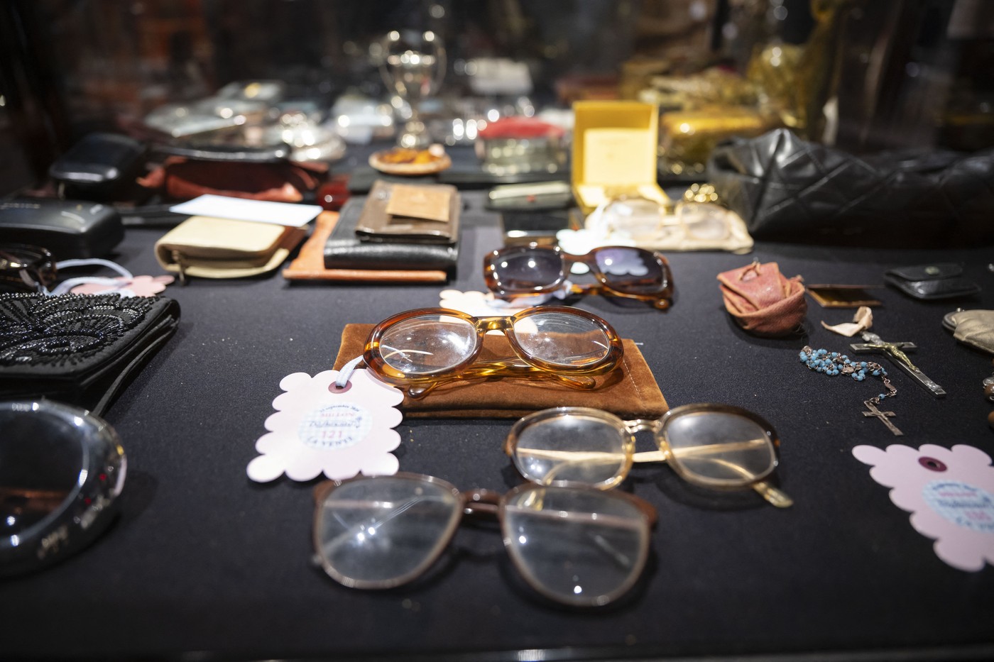 Expoziție obiecte personale Brigitte Bardot