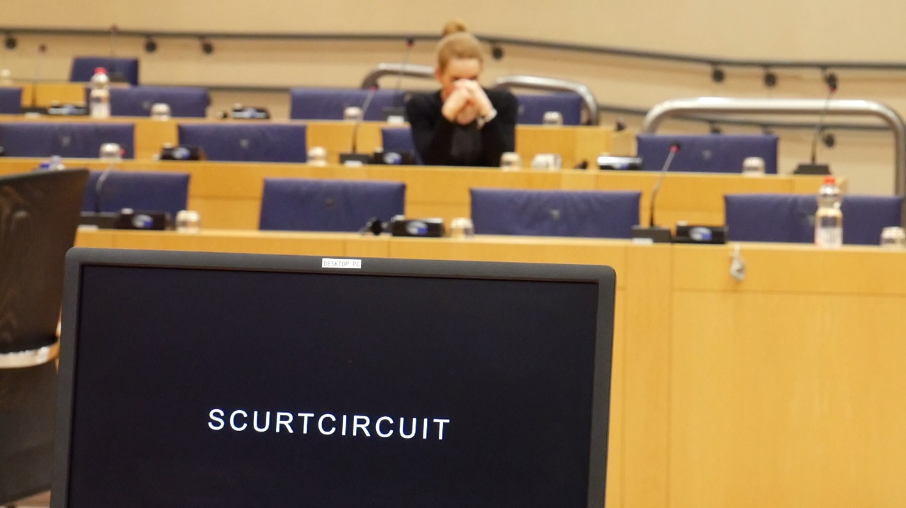VIDEO/Magda Catone, declarații la Bruxelles despre filmul „Scurtcircuit”.”M-am identificat până la disperare cu acest caz”