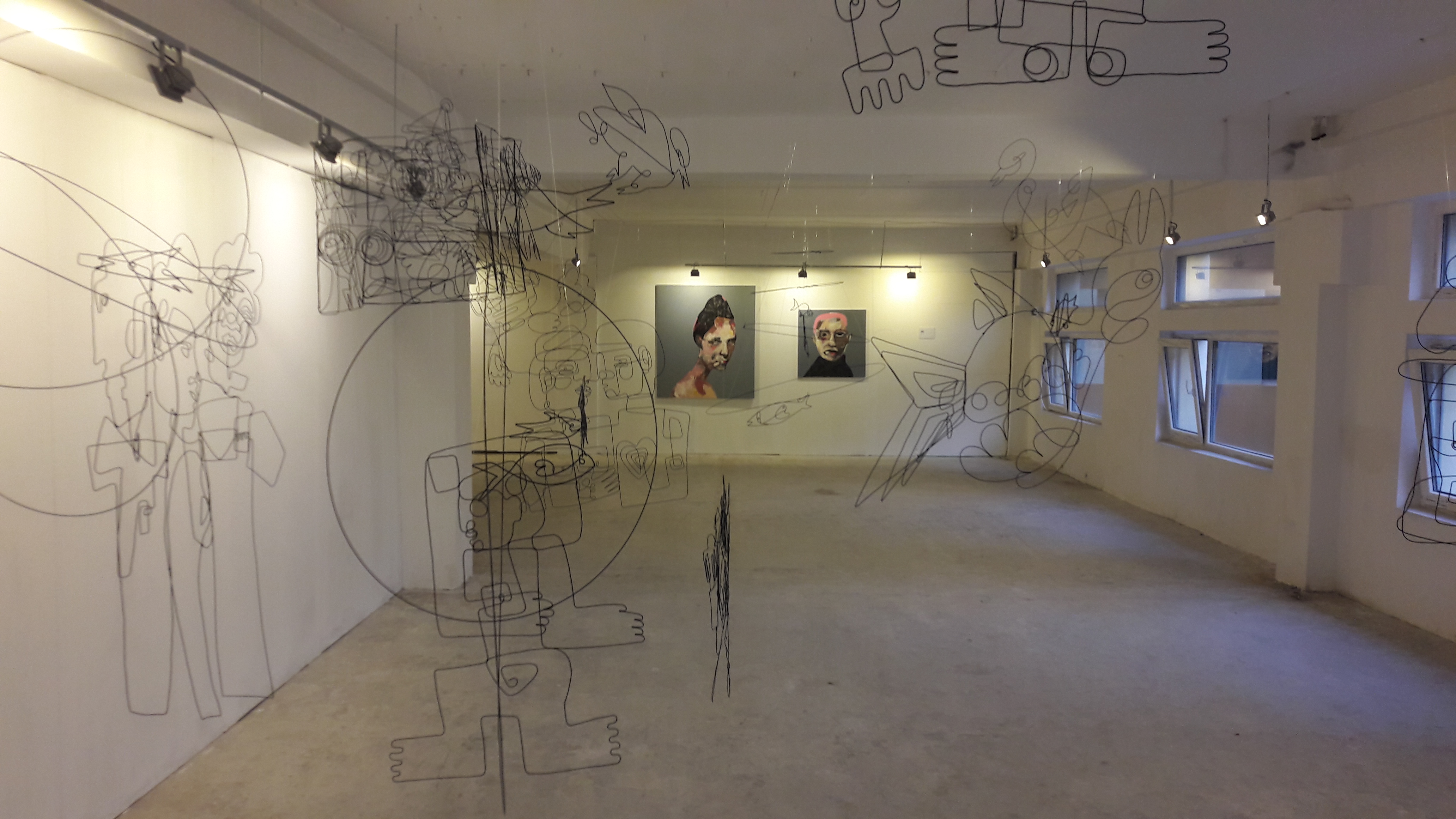 REPORTAJ/ Hipsterii au băgat cultura in uzină. La halele ”Faur”, moartea unei epoci e folosită pentru ...învierea spiritului (VIDEO)