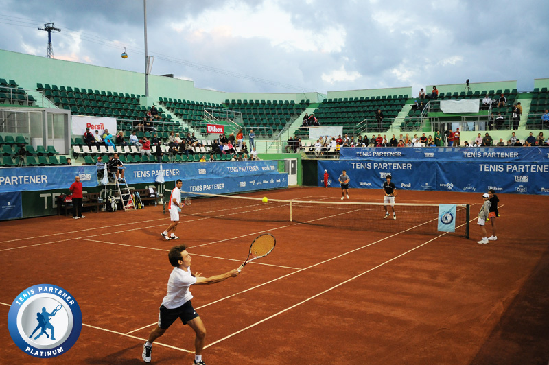 Platinum Mamaia, turneu exclusiv de dublu din circuitul Tenis Partener. Cea de a 7-a ediție a turneului de la Marea Neagră vine cu un format special de joc și premii generoase / GALERIE FOTO