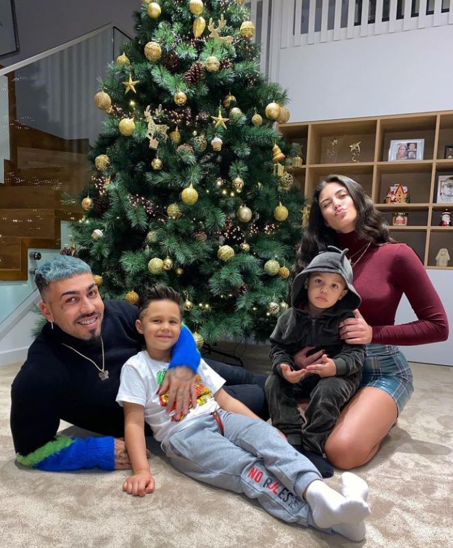 Imagini cu casa în care Antonia locuiește alături de Alex Velea. Vila cuplului arată ca-n filme