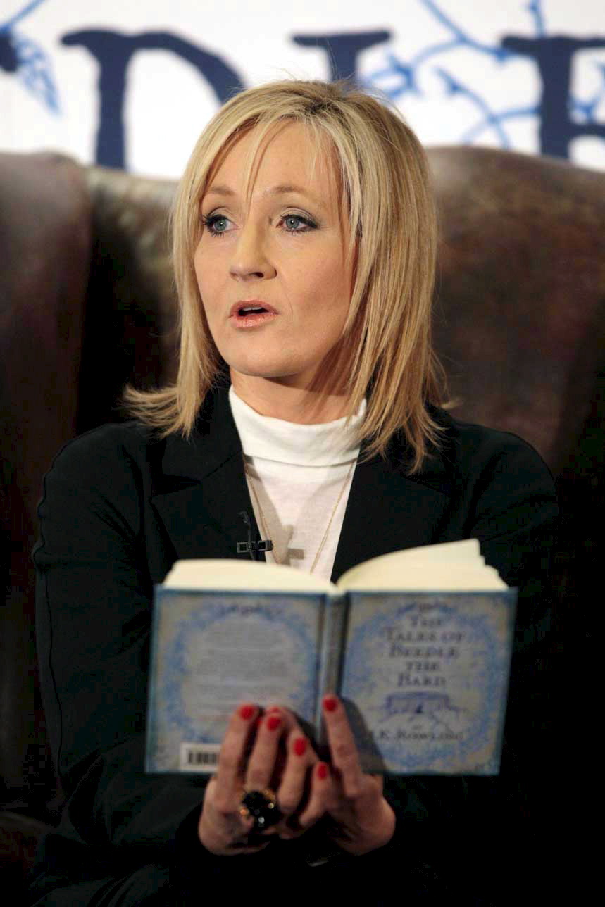 Harry Potter s-a născut la Porto! Am fost în mica librărie portugheză care a inspirat-o pe J.K. Rowling să scrie poveștile fantastice ale micilor vrăjitori