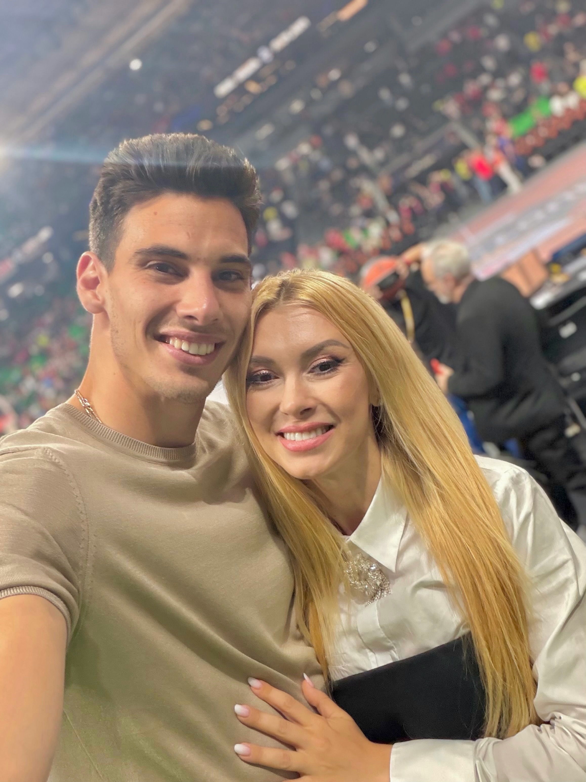 Unde au plecat Andreea Bălan și Victor Cornea după nuntă. Artista și-a dat soțul de gol. „A fost una dintre marile lui iubiri”