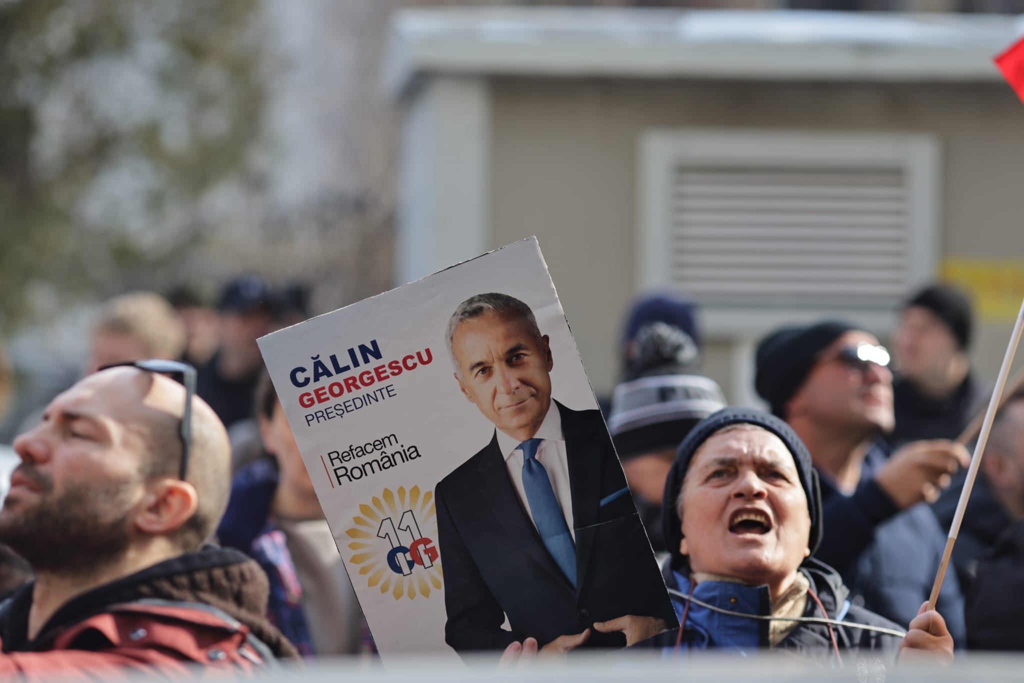 Protest la Parchetul General, după ce Călin Georgescu a fost adus la audieri
