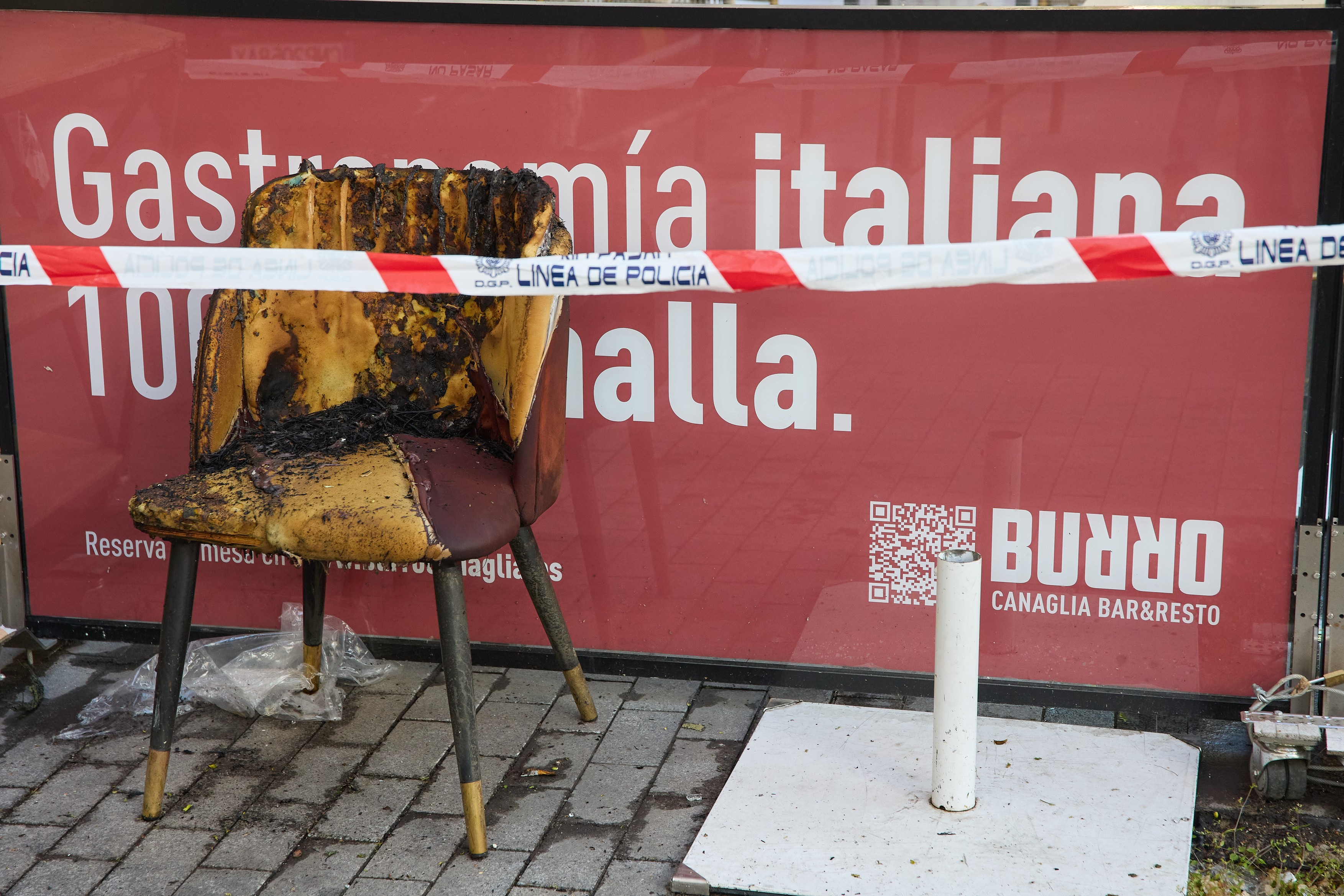 Doi morți și mai mulți răniți, într-un incendiu provocat de o pizza flambată la un restaurant din Madrid