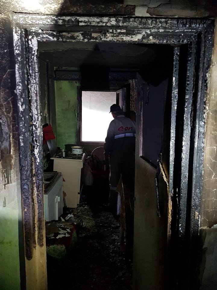 Explozia din blocul din Moinești, cauzată de o posibilă defecțiune la centrala termică de apartament| FOTO