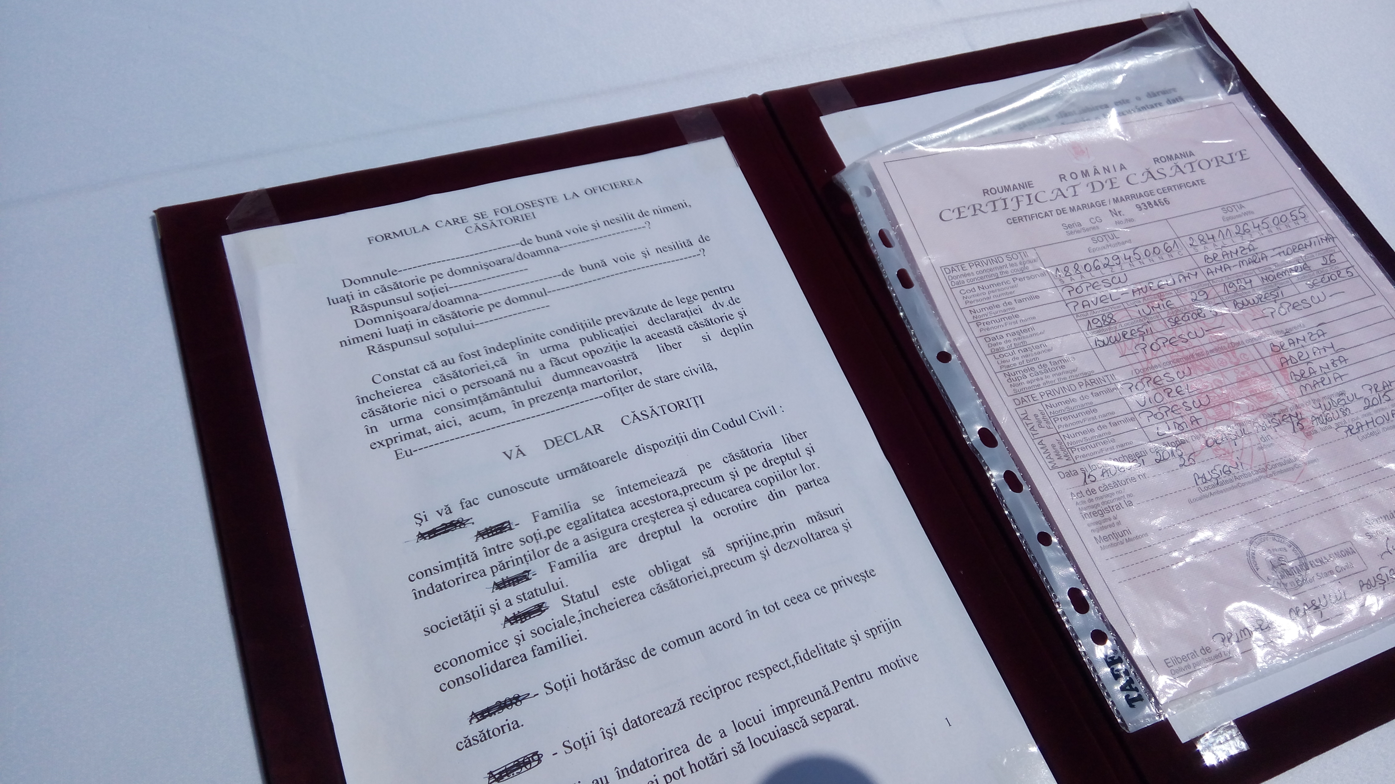 Spadasina Ana Maria Brânză s-a căsătorit la Castelul Cantacuzino cu poloistul Pavel Popescu. Meciul vieții! ”Am cel mai frumos inel din lume!”