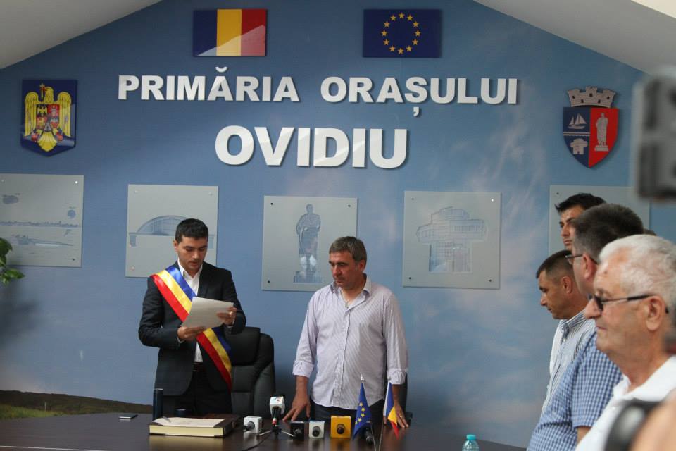 Gică Hagi a primit titlul de Cetățean de Onoare al orașului Ovidiu / GALERIE FOTO&VIDEO