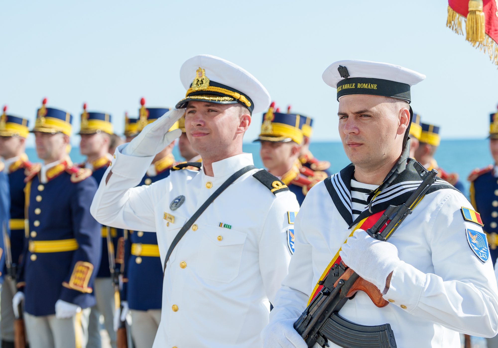 Klaus Iohannis, de Ziua Marinei: „Chiar dacă trăim vremuri marcate de multiple provocări de securitate, România este astăzi o ţară sigură şi stabilă”