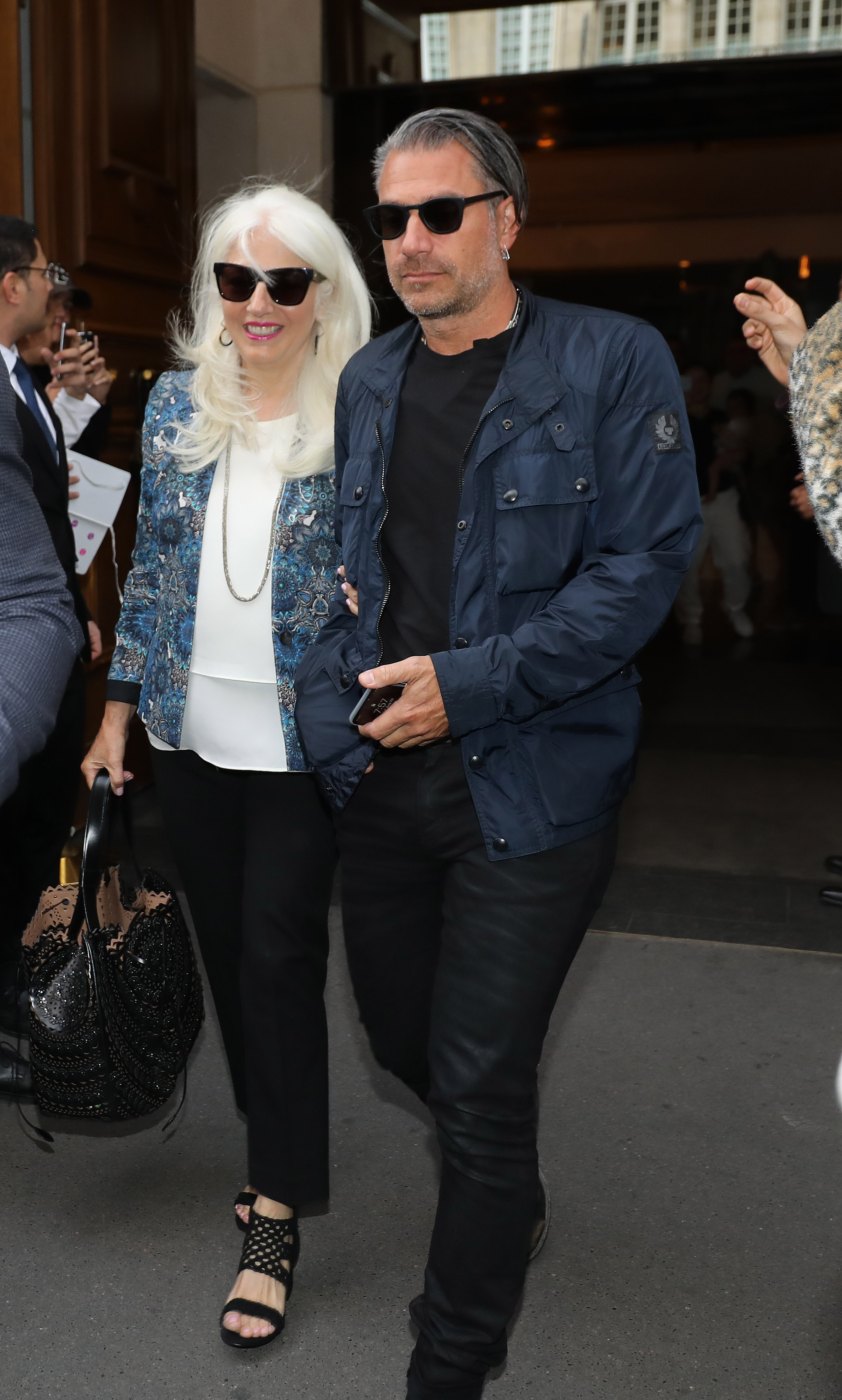 FOTO | Lady Gaga s-a despărţit de logodnicul ei, Christian Carino