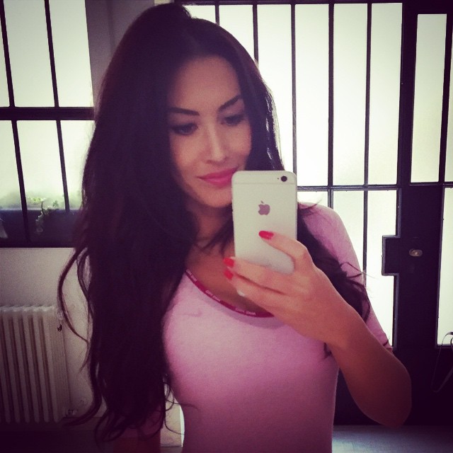 Sidonie, fata care îl face fericit pe Adil Rami! Te uiți la ea și nu o poți uita / GALERIE FOTO HOT & VIDEO