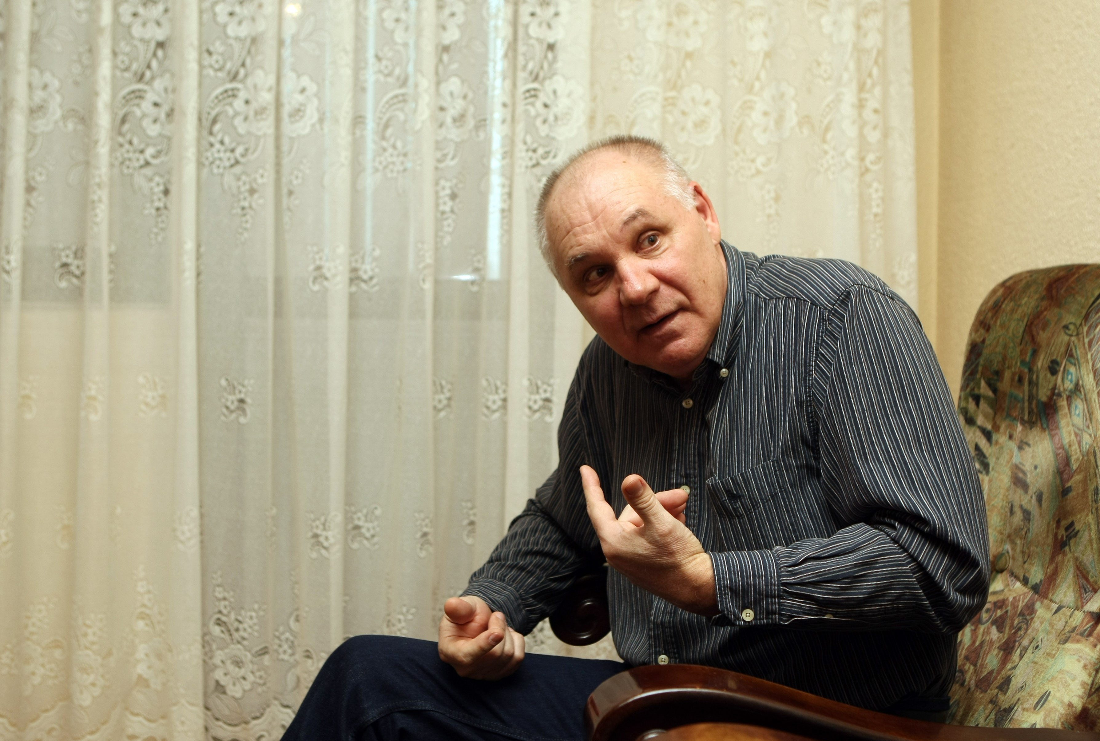 Fotbalistul Stelei, Adrian Ionescu: ”Steaua adevărată e cea care joacă acum!”. Cine dribla mai bine decât Messi și azi ar fi costat 120.000.000 de euro!” | VIDEO
