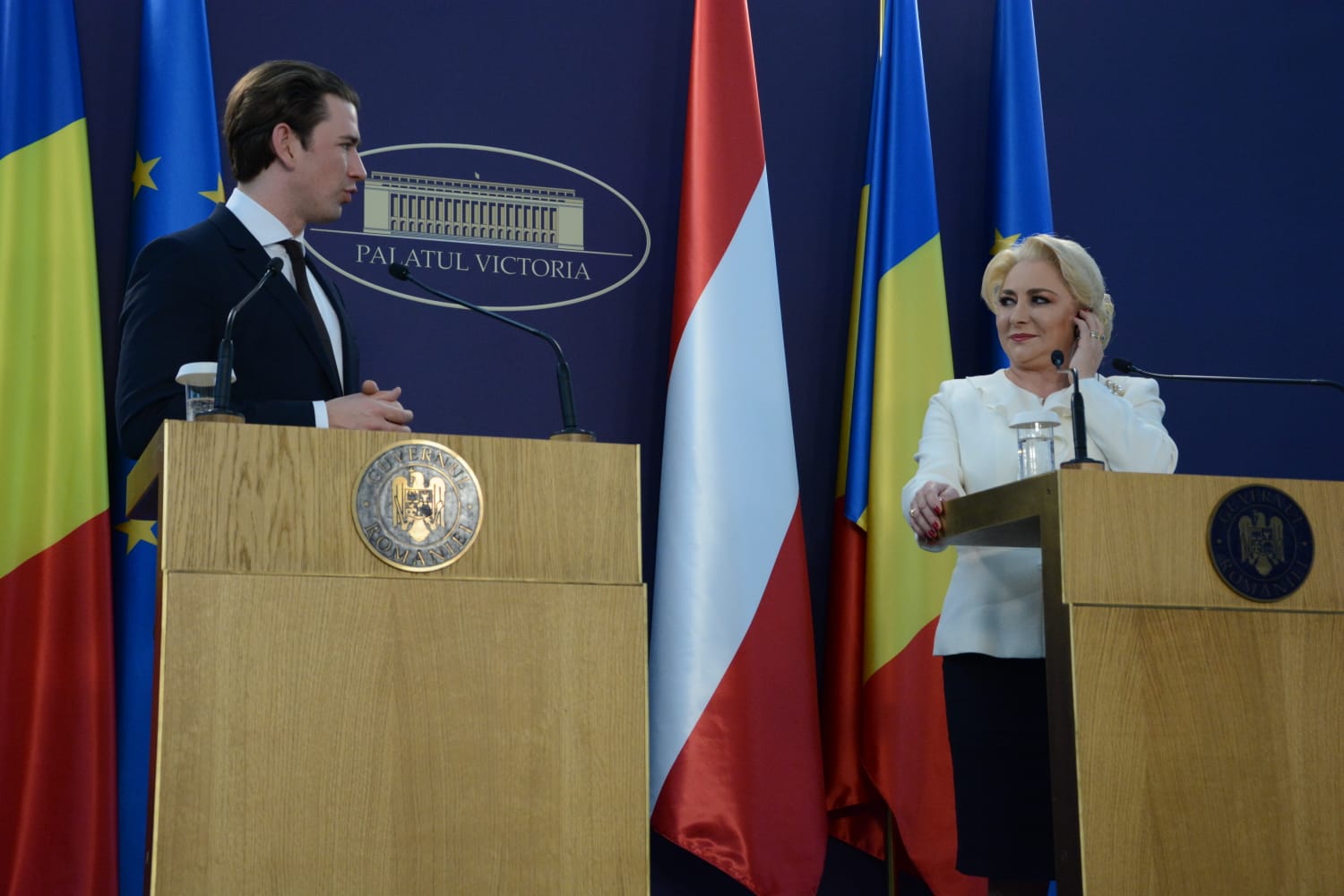 FOTO | România a preluat simbolic președinția Consiliului UE de la Austria. Cancelarul Sebastian Kurz, întâlniri cu președintele Klaus Iohannis și premierul Viorica Dăncilă