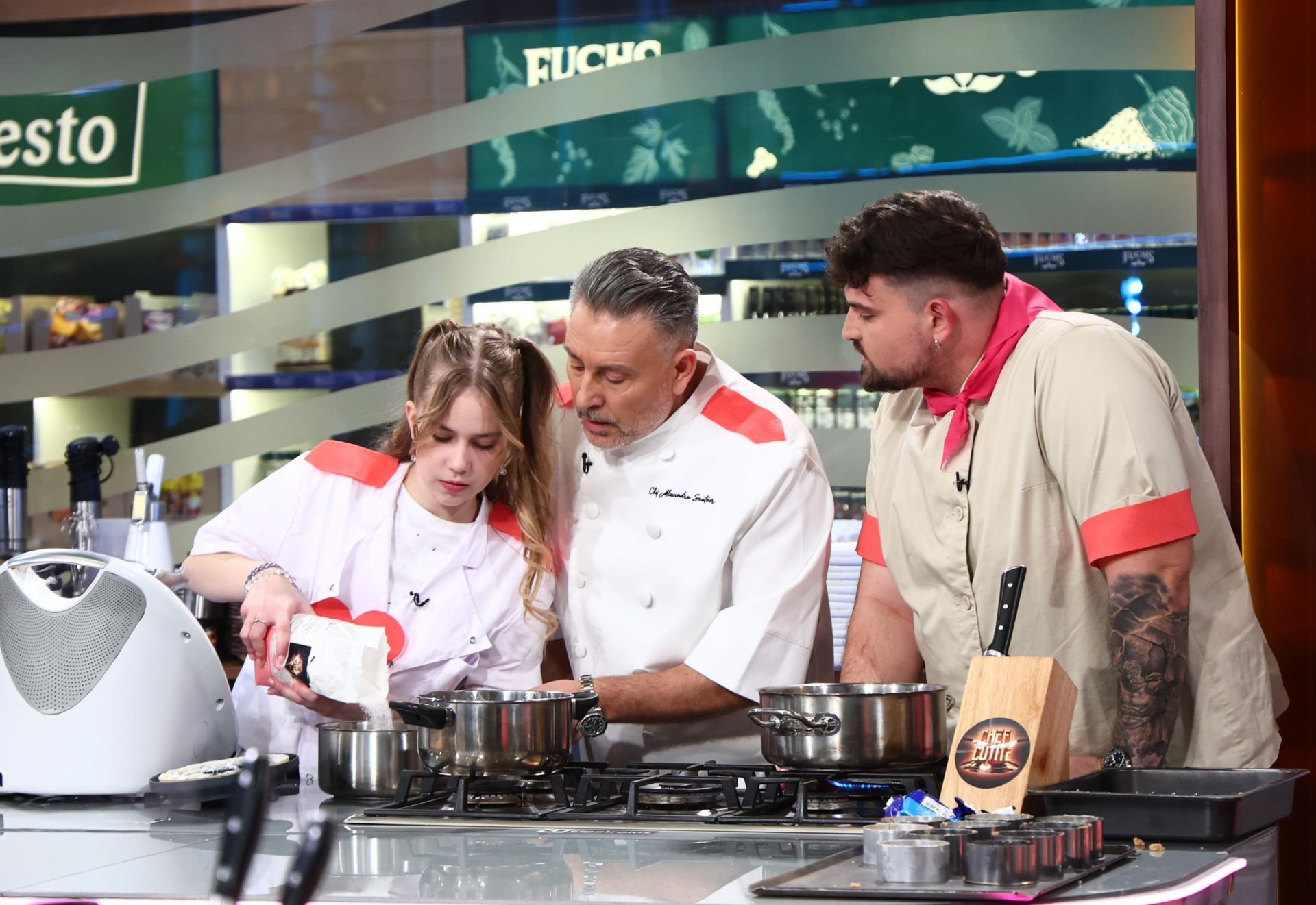 „Chefi la cuțite – Viitorul are gust”, 1 iunie 2026. Începe prima întrecere culinară a copiilor, iar surprizele se țin lanț la Antena 1