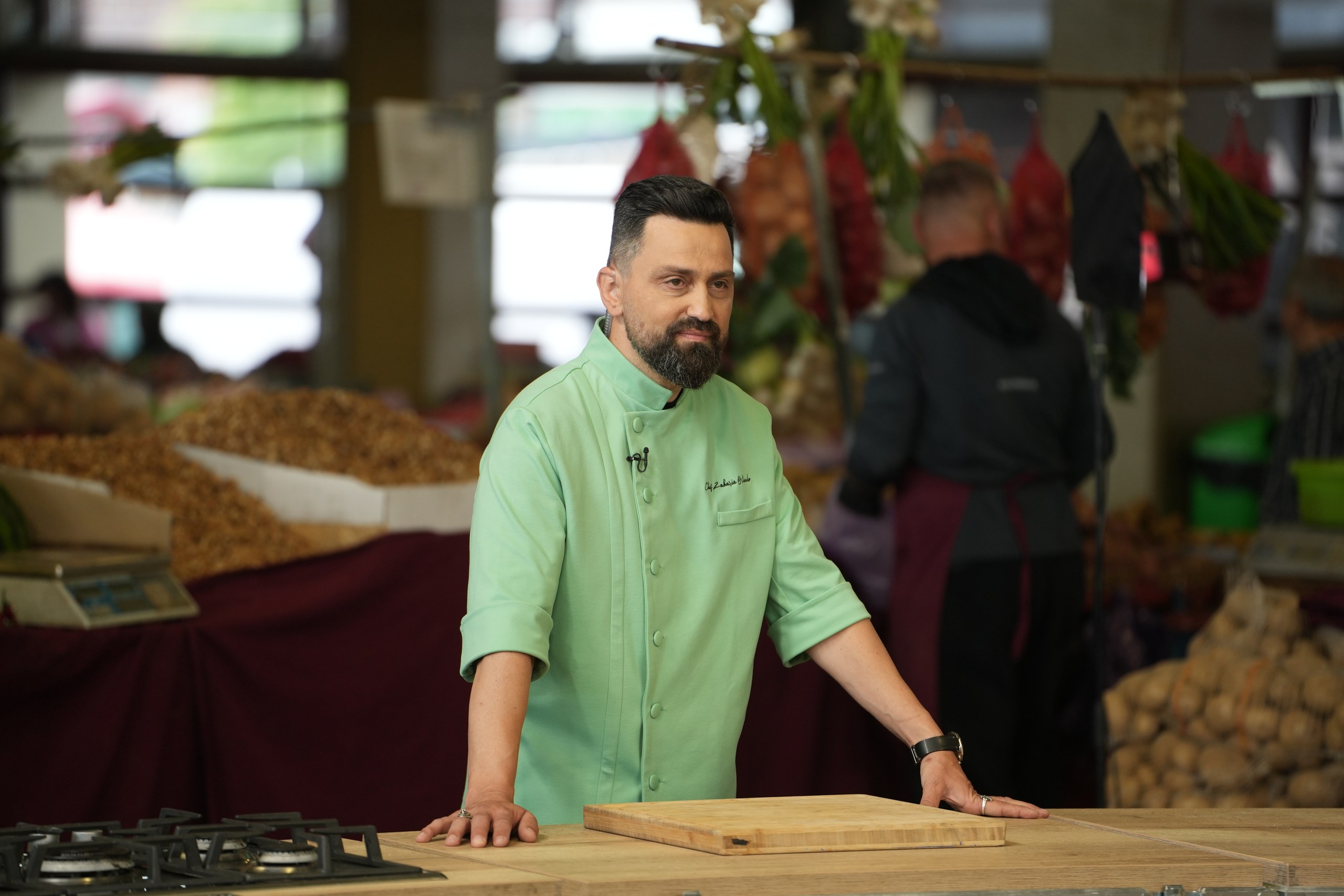 „Chefi la cuțite” sezonul 16 revine la Antena 1 din 16 noiembrie. Care sunt noile reguli și în ce zile se va difuza show-ul