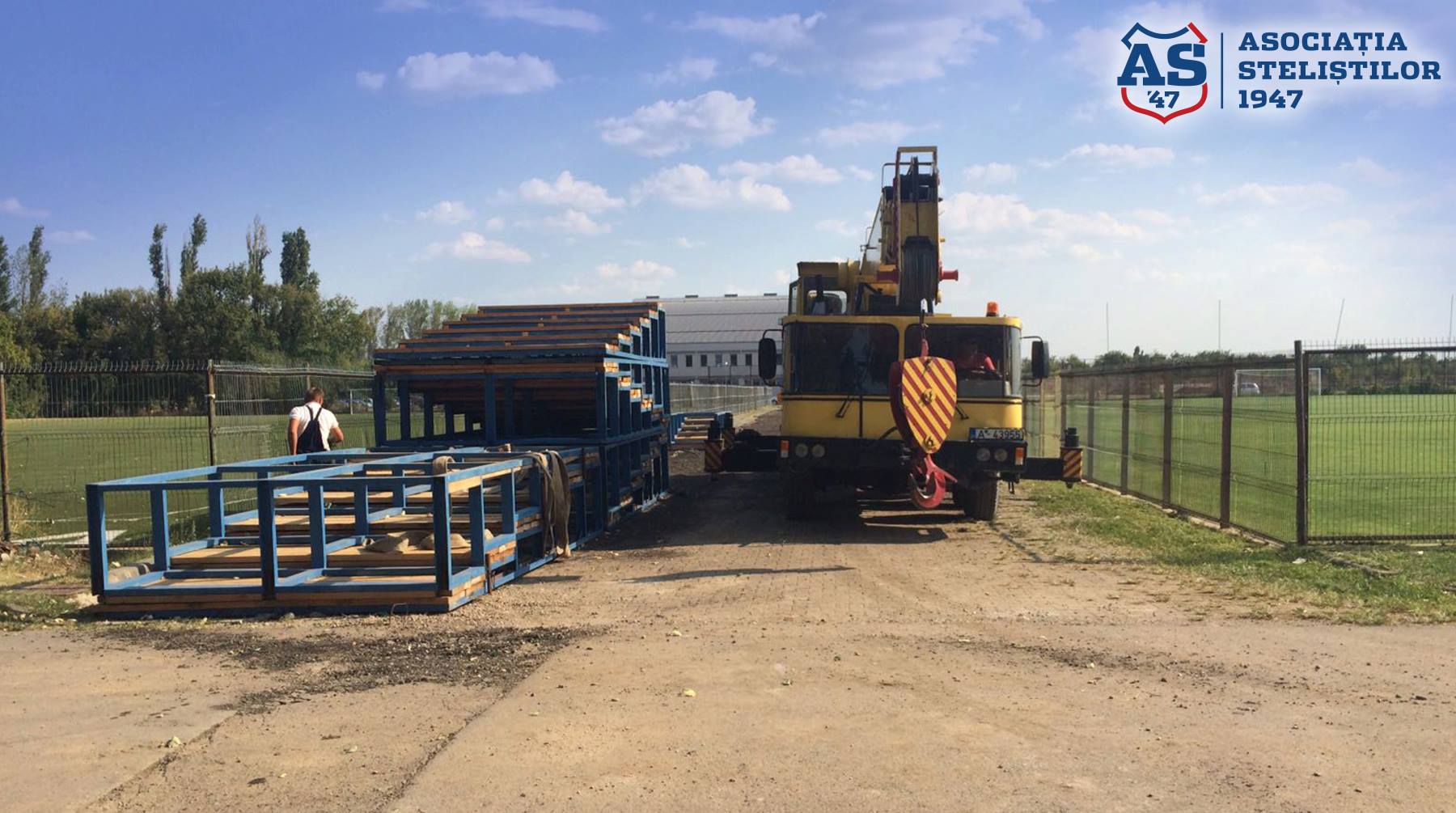Se ridică noul stadion din Ghencea. Aici va evolua CSA Steaua. Suma pe care o vor primi din vânzarea de abonamente