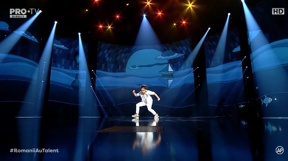 Aris Negoiță, care a primit Golden Buzz de la Pavel Bartoș și Smiley la Românii au talent, i-a fermecat pe toți în finală | FOTO & VIDEO